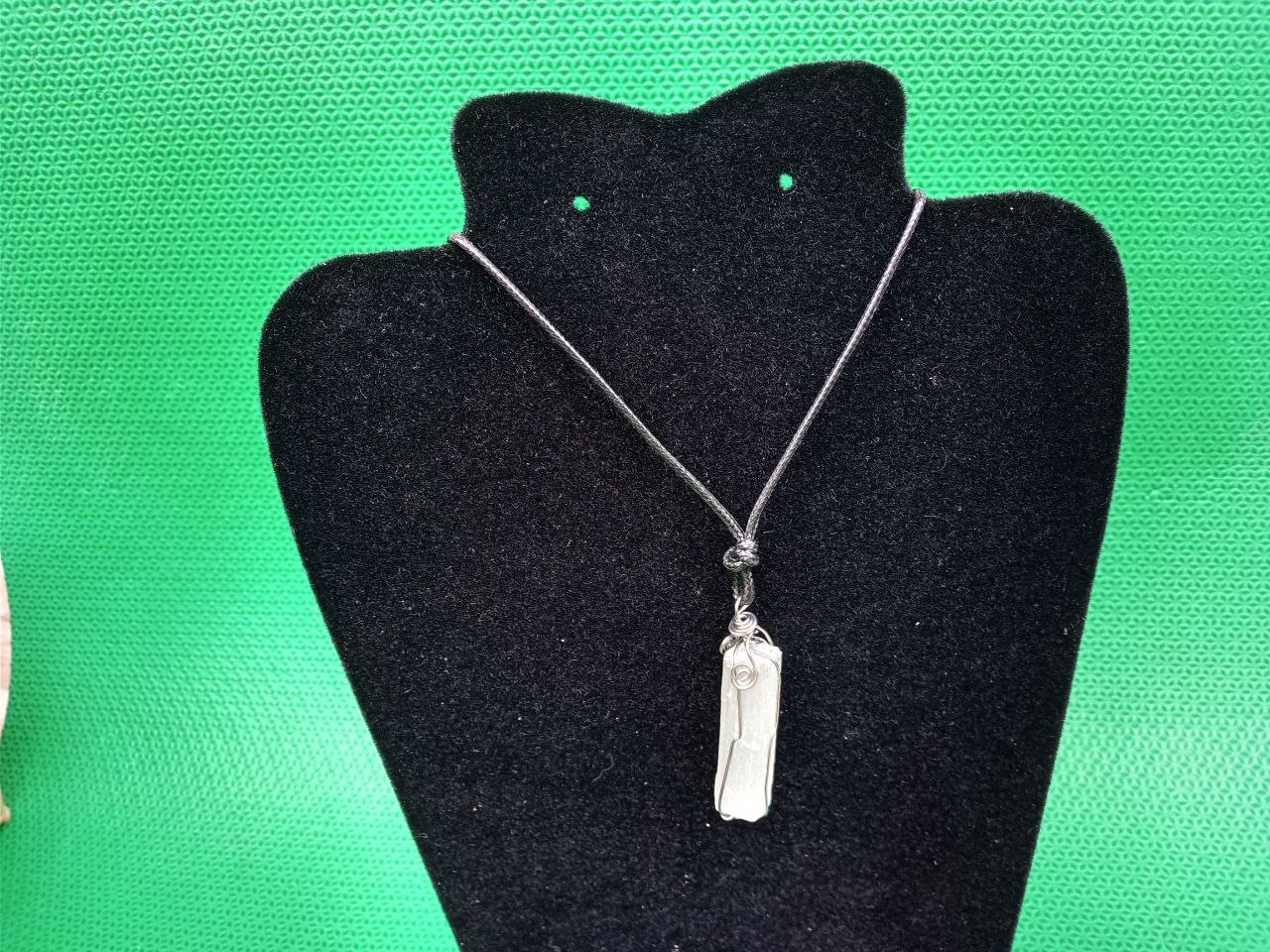 Colar pindurico Selenita 6