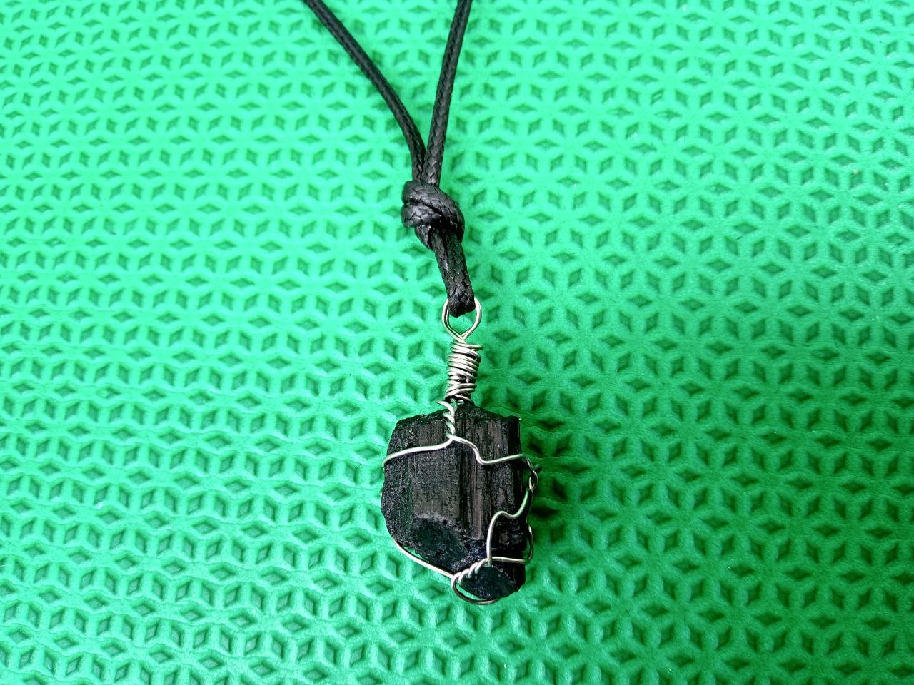 colar pindurico turmalina 10